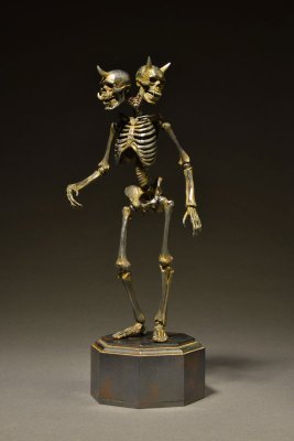 KT Project KT-005 竹谷隆之自在置物 骸骨 铁锖地调