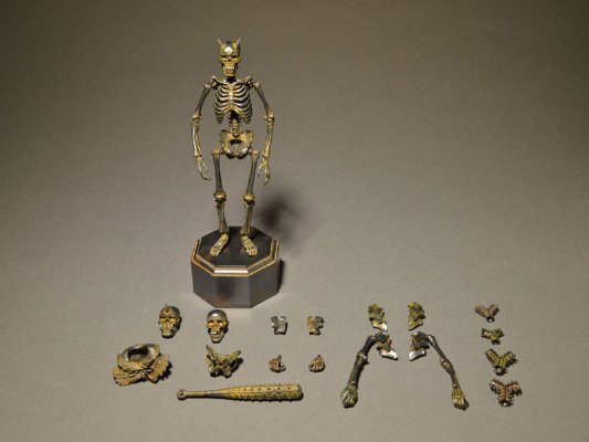 KT Project KT-005 竹谷隆之自在置物 骸骨 铁锖地调