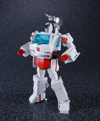 变形金刚 Masterpiece MP-30 救护车（Ratchet）
