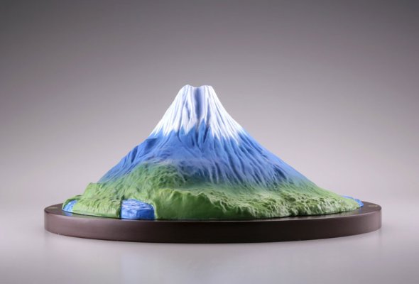 モリナガ・ヨウの立体図鉴『富士山』