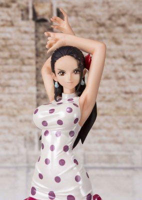 Figurarts ZERO 海贼王 ヴァイオレット 