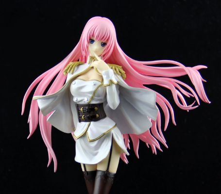 巡音LUKA 军服Ver