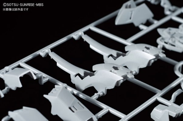 高达 铁血的奥尔芬斯 1/100 ASW-G-08 巴巴托斯高达 第四形态