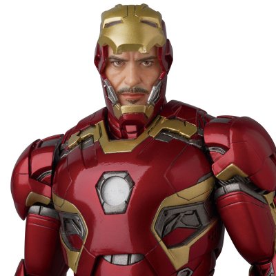 MAFEX No.022 钢铁侠 马克45《复仇者联盟2：奥创纪元》