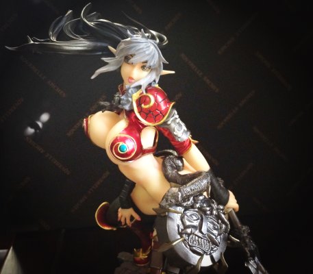 女皇之刃 历战的傭兵 艾奇多娜 -斗姬乱舞- 红Ver.