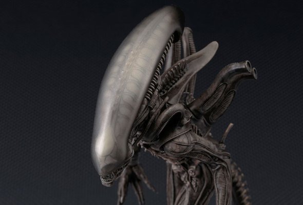 ARTFX+ 外星人 ビッグチャップ