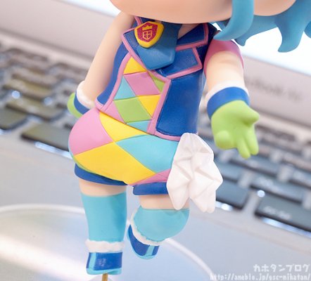 粘土人 -co de  美妙天堂 	特萝茜・韦斯特