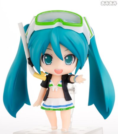 粘土人 #339b  初音未来 2013泳装便利店版