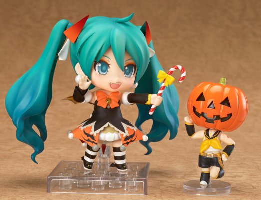 粘土人#448 初音未来 万圣节造型