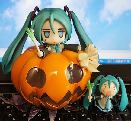 WAGA魔々かぷりちお 梅丽莎・沙拉菲