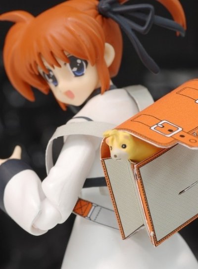 figma #SP-7 魔法少女奈叶 エース&魔法少女奈叶 A's PORTABLE - THE BATTLE OF ACES - 高町 なのは|尤诺・斯克莱亚 School Uniform 