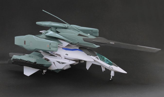 超时空要塞MacrossII-LOVERS AGAIN- 1/60 可変 VF-2SS バルキリーII with SAP ネックス・ギルバート机