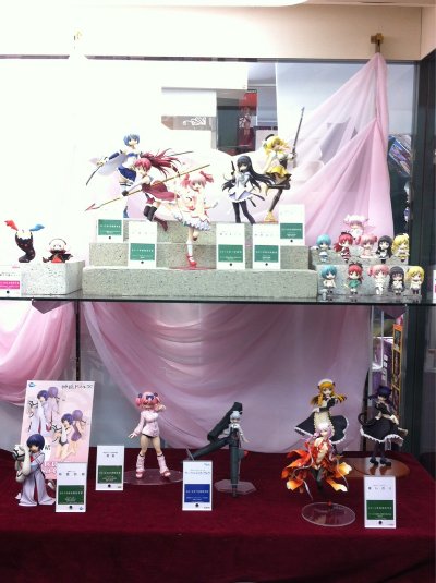 figma #142 强袭魔女 桑妮亚‧V‧利特维亚克