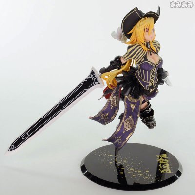 百花繚乱 	夏尔·戴·达尔坦尼雅