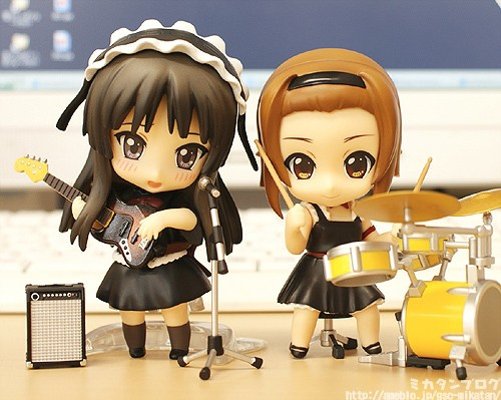 粘土人 #101 轻音少女！秋山澪 ＆ 田井中律 舞台套装
