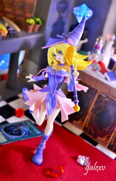 剧场版『游☆戯☆王 THE DARK SIDE OF DIMENSIONS』 マジカル葵特フィギュア 黑魔导少女