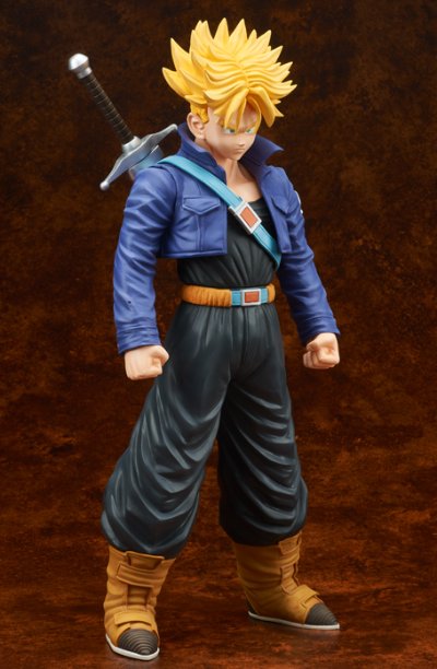 巨型系列 龙珠Z 未来的特兰克斯超级赛亚人