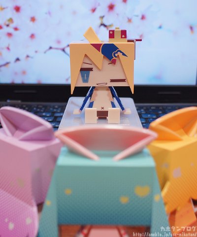 Good Smile赏 VOCALOID 初音未来 恋色病栋