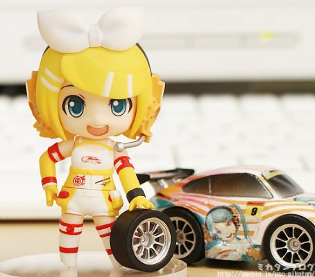 Miku GT Pull-Back Mini Car
