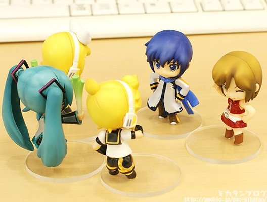 迷你黏土人 VOCALOID 镜音铃