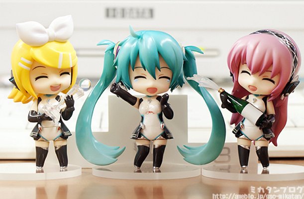 迷你黏土人 GOOD SMILE Racing&VOCALOID 巡音LUKA Racing 2011
