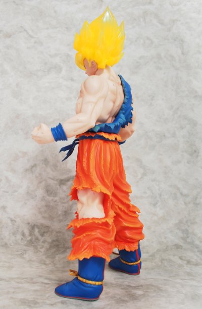 巨型系列 龙珠Z 孙悟空超级赛亚人 破损Ver.