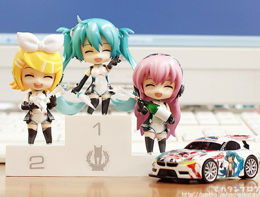 迷你黏土人 GOOD SMILE Racing&VOCALOID 初音未来 Racing 2011