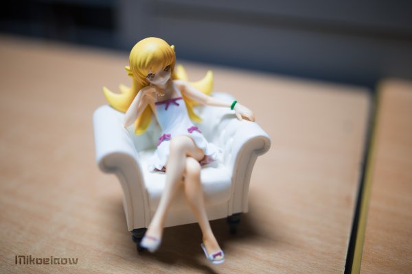 〈物语〉系列 忍野忍 沙发手办