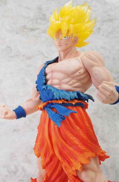 巨型系列 龙珠Z 孙悟空超级赛亚人 破损Ver.