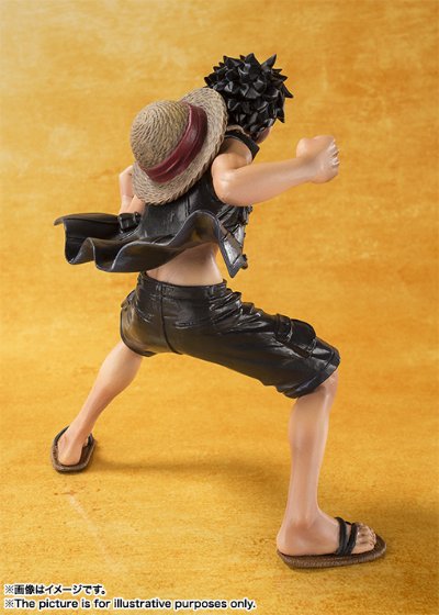 FiguartsZERO ＯＮＥ ＰＩＥＣＥ ＦＩＬＭ ＧＯＬＤ モンキー･D･ルフィ -ONE PIECE FILM GOLD Ver.- 