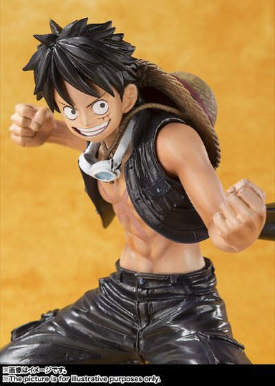 FiguartsZERO ＯＮＥ ＰＩＥＣＥ ＦＩＬＭ ＧＯＬＤ モンキー･D･ルフィ -ONE PIECE FILM GOLD Ver.- 