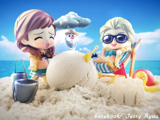 粘土人 #339b  初音未来 2013泳装便利店版