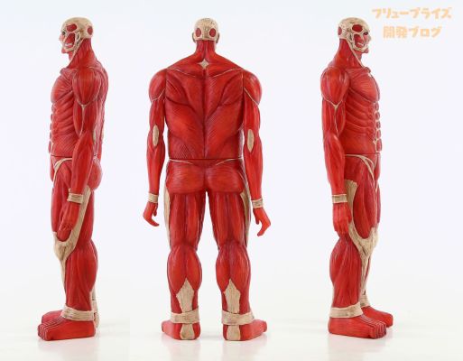 进击的巨人 超大型巨人 