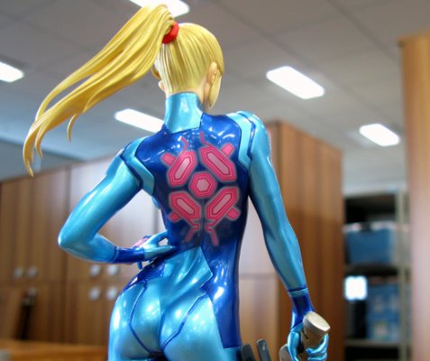 密特罗德：另一个M  萨姆斯‧亚兰 零装甲ver.