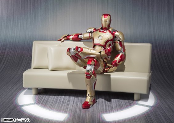 S.H.Figuarts 钢铁侠 42号装甲