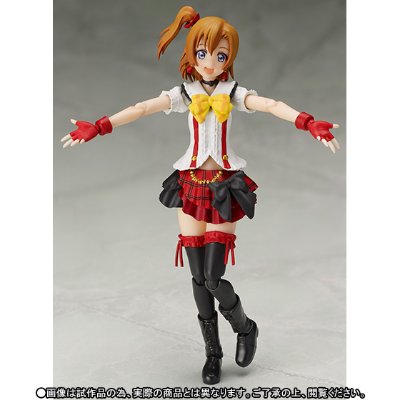 S.H.Figuarts  高坂穂乃果（我们如今正在其中）