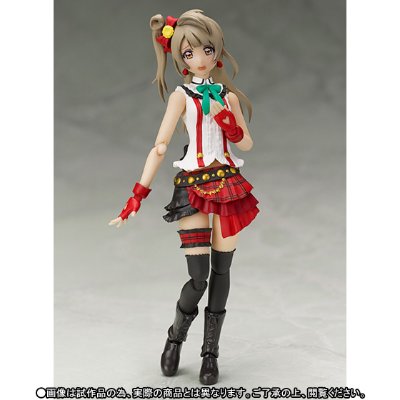 S.H.Figuarts 南小鸟（我们如今正在其中）