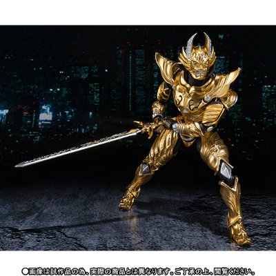 S.H.Figuarts  牙狼 照耀黑暗之人 黄金骑士 牙狼 （流牙金色版）