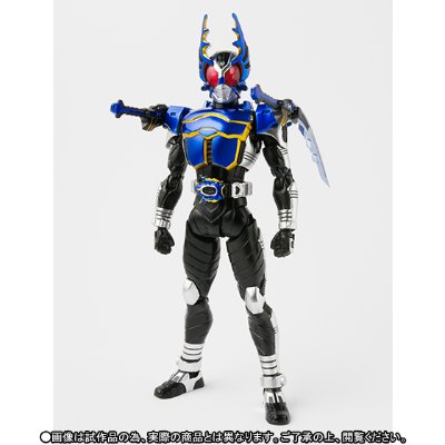 S.H.Figuarts(真骨雕制法)  假面骑士钢斗王 骑士形态