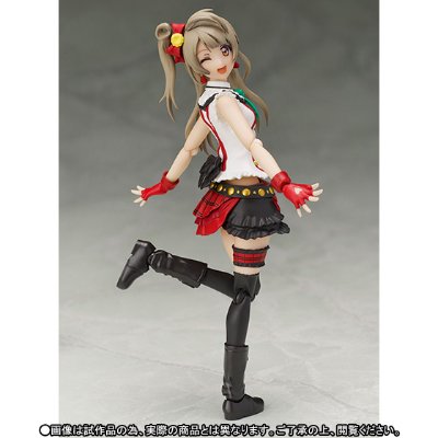 S.H.Figuarts 南小鸟（我们如今正在其中）