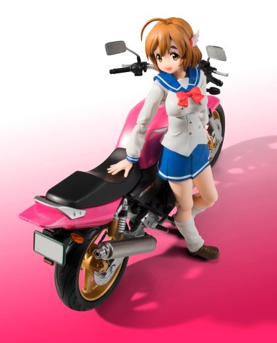 S.H.Figuarts 佐仓羽音（制服）＆CB400 SUPER FOUR