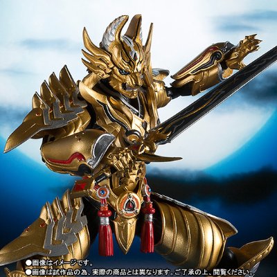 S.H.Figuarts 牙狼〈GARO〉-红莲之月- 黄金骑士・牙狼 雷吼 ver.