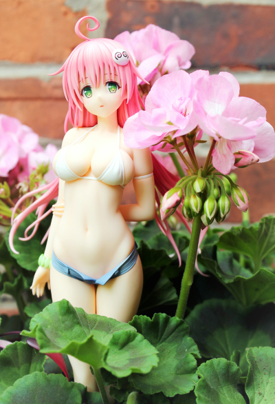 出包王女DARKNESS 菈菈・萨塔琳・戴比路克 泳装版