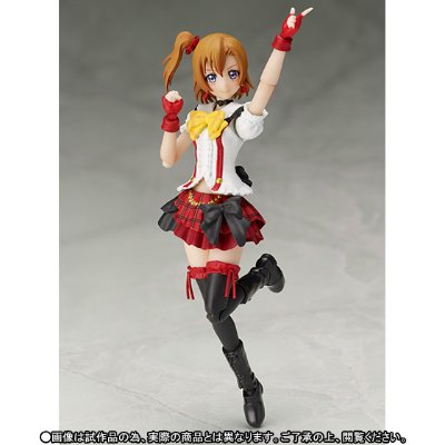 S.H.Figuarts  高坂穂乃果（我们如今正在其中）