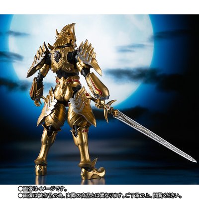S.H.Figuarts 牙狼〈GARO〉-红莲之月- 黄金骑士・牙狼 雷吼 ver.