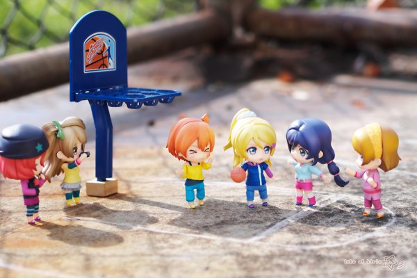 粘土人#580 LoveLive! 绚瀬絵里 练习着