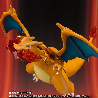 S.H.Figuarts 精灵宝可梦 喷火龙