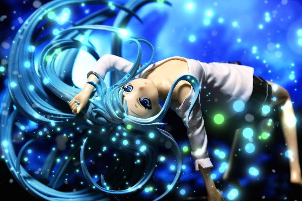 电波女与青春男 藤和艾莉欧