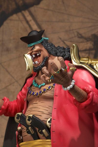 FiguartsZERO 海贼王 マーシャル・D・ティーチ 