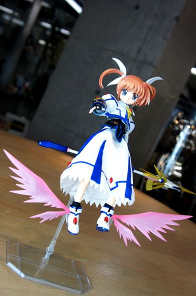 REAL ACTION HEROES #652 魔法少女奈叶 The MOVIE 2nd A's 高町奈叶 